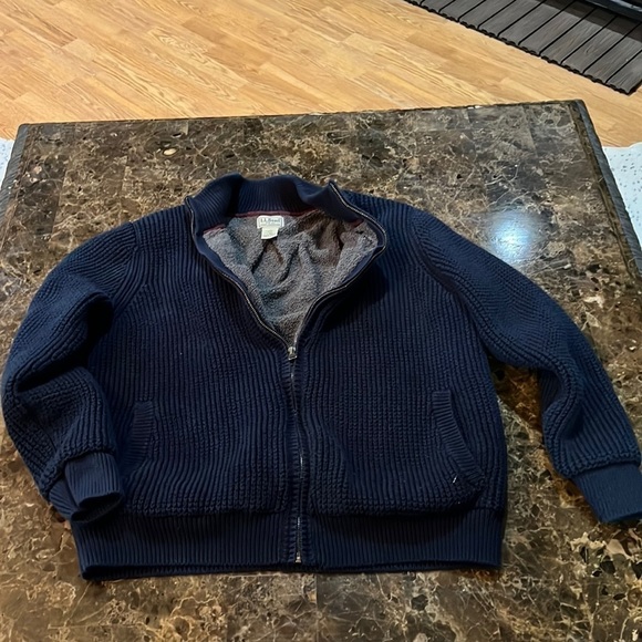 L.L. Bean Other - L.L. Bean thick jacket navy with grey lining  size large. MN54